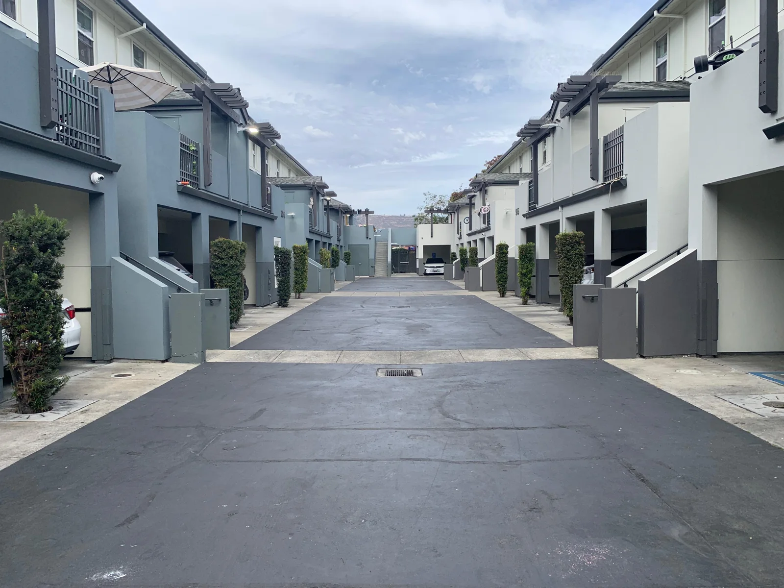 Entrances & walkways at a Green Is The Way maintained property, view 9